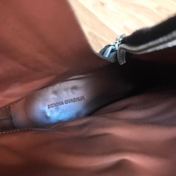 Vetements Demna Gvasalia Inverted Cowboy Boots main image 4